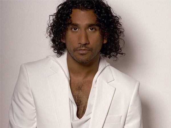 Naveen Andrews 